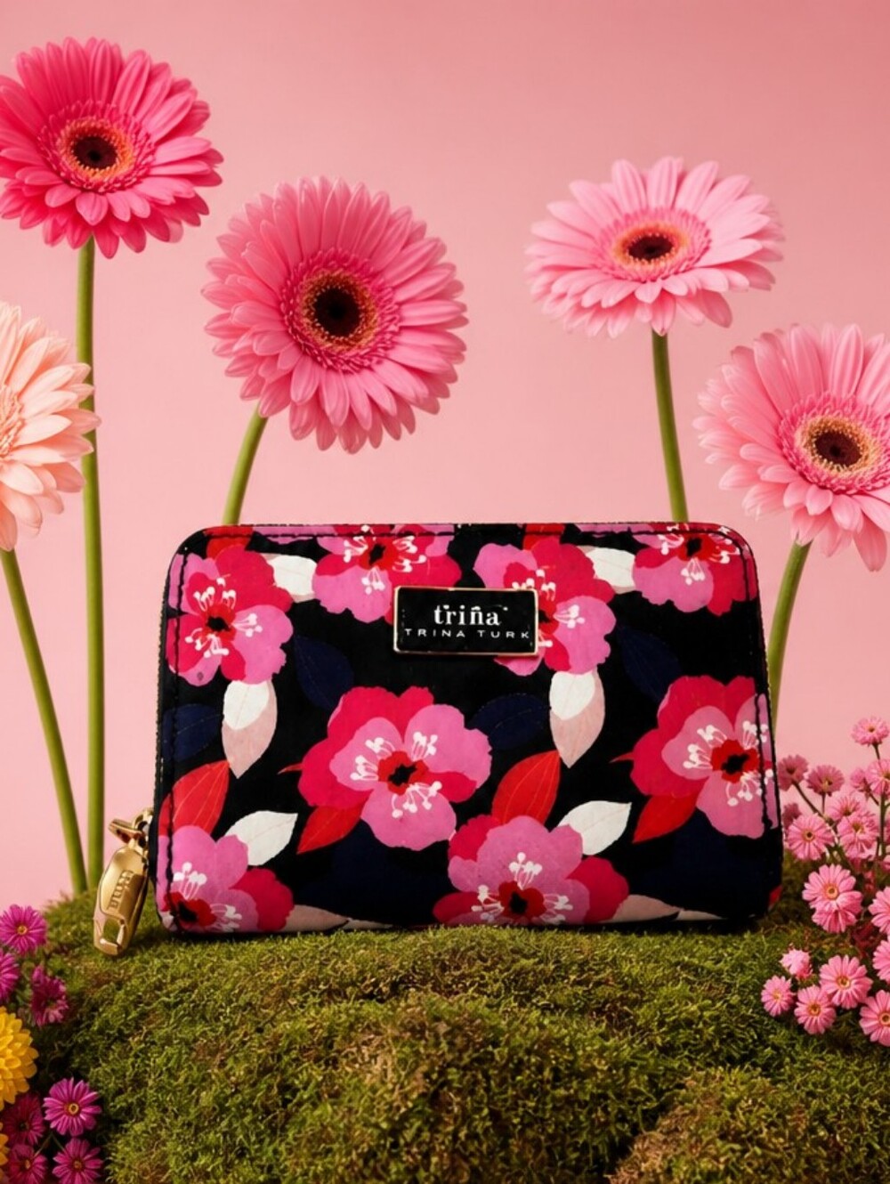 Trina Turk NWT Bold Floral Pink & Black Wallet